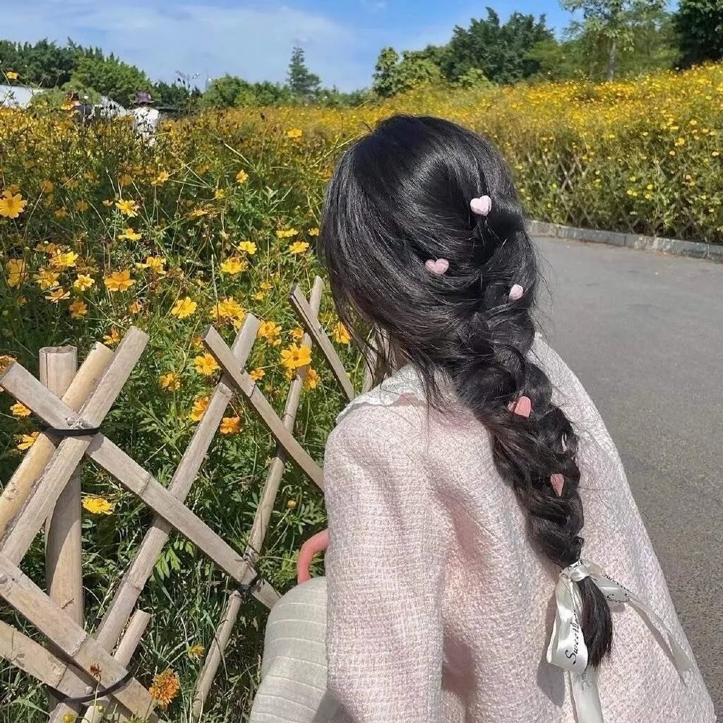 校草是女生